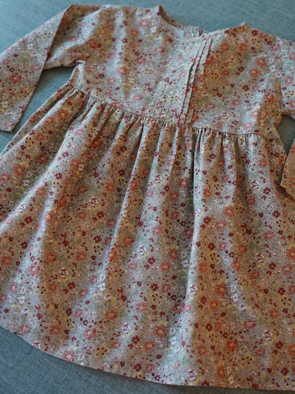 Go Gently Nation Dress Pleated Prairie Dress in Tan Floral NWOT